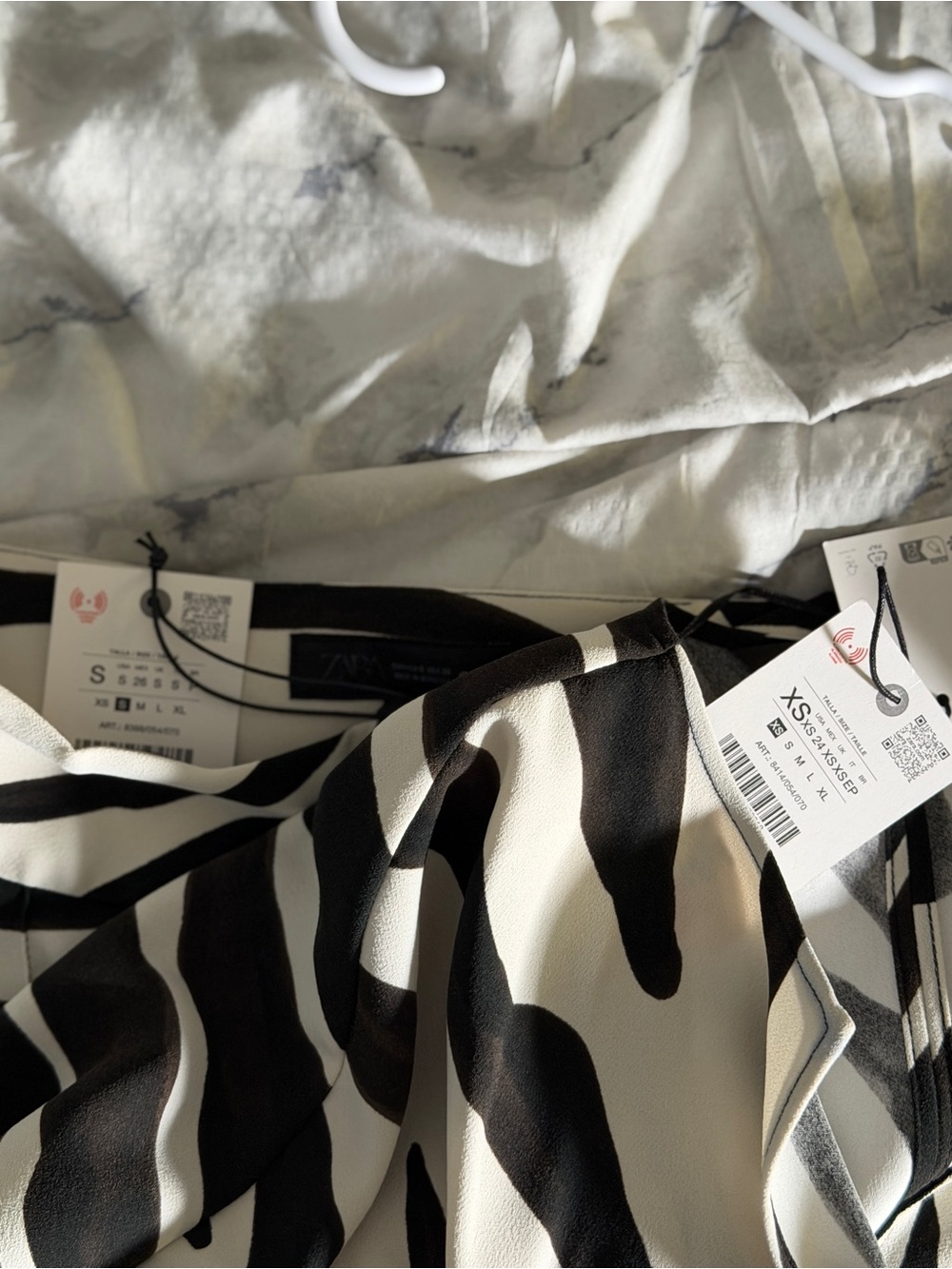 Zara Black & White Zebra-Print Wide-Leg two Piece Set - Picture 11 of 13